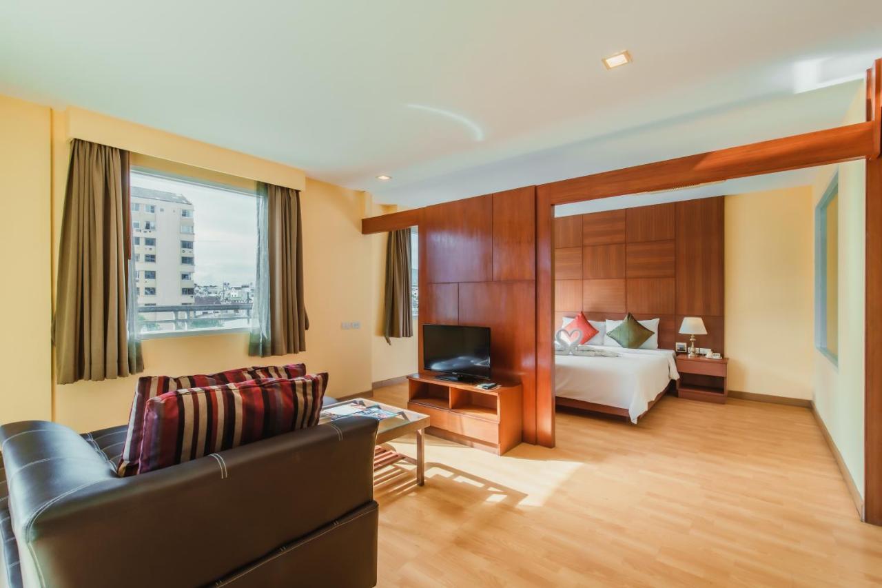 Elite Suites Patong By Bauman Residence Esterno foto